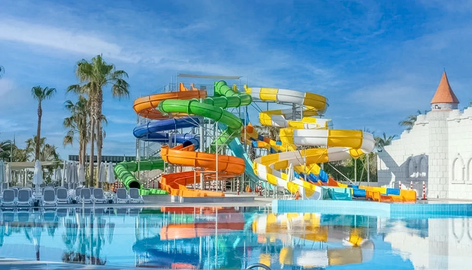 هتل بلک بیچ ریزورت آنتالیا